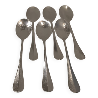 6 individual silver-plated metal sauce spoons with hammered baguette handles