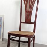 Nursing chair Thonet – Icon of bent wood and Viennese design