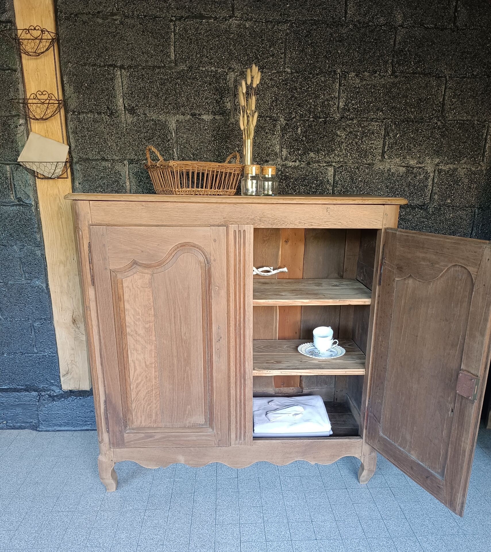 Ancien buffet