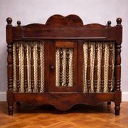 Pannetiére / meuble d’appoint a suspendre / noyer / XVIIIeme