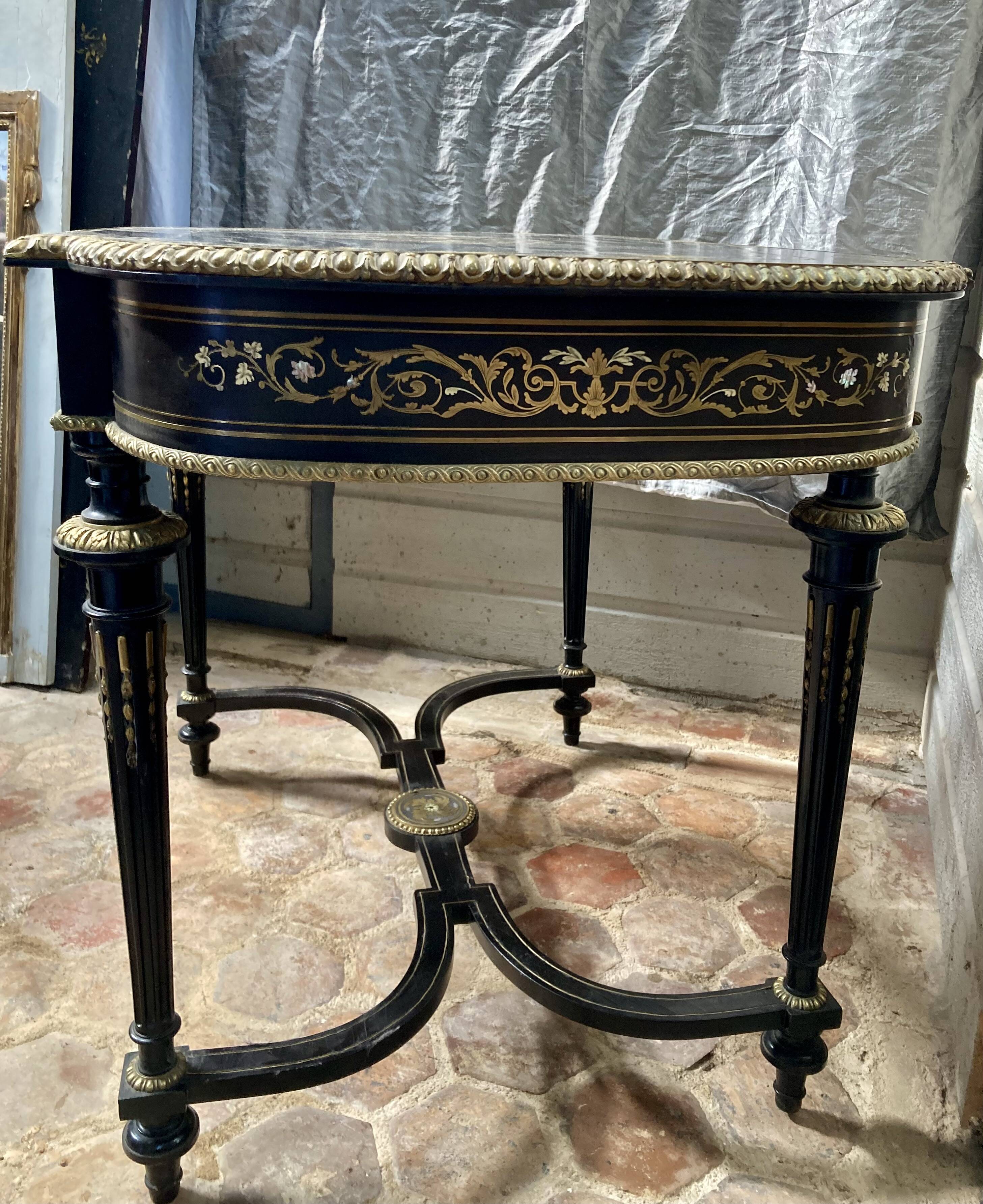 Napoleon III ceremonial table