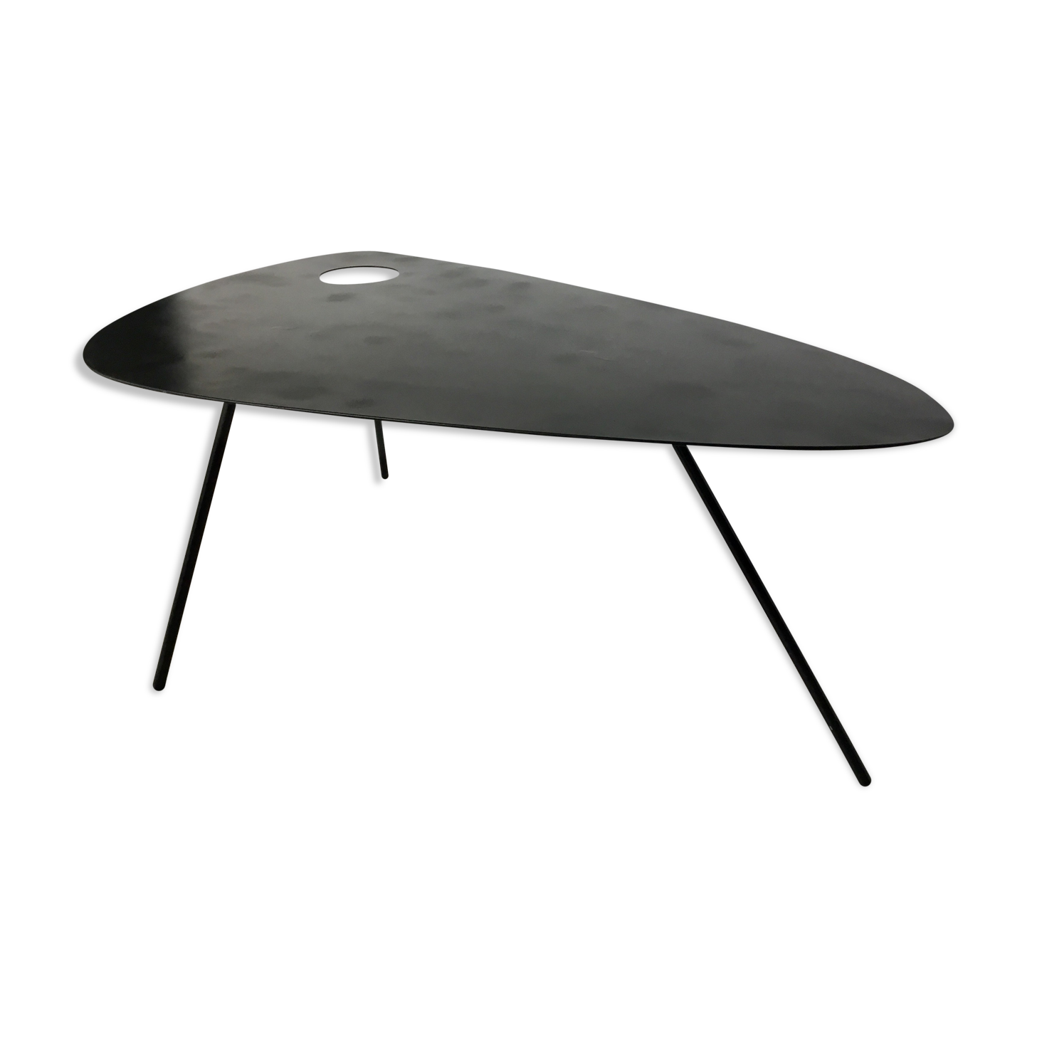 Tripod coffee table in the shape of a black metal painter's palette - 20th century