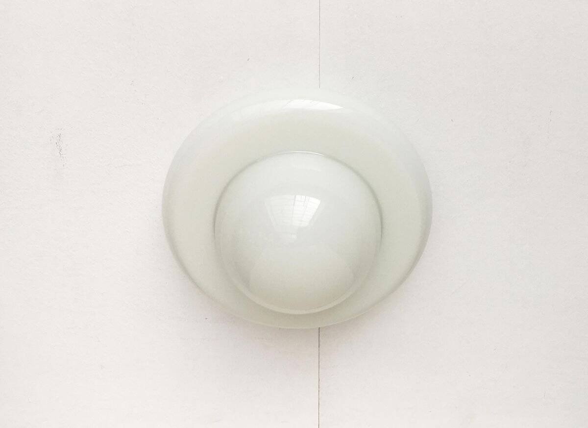 Mid-century Italian wall sconce.