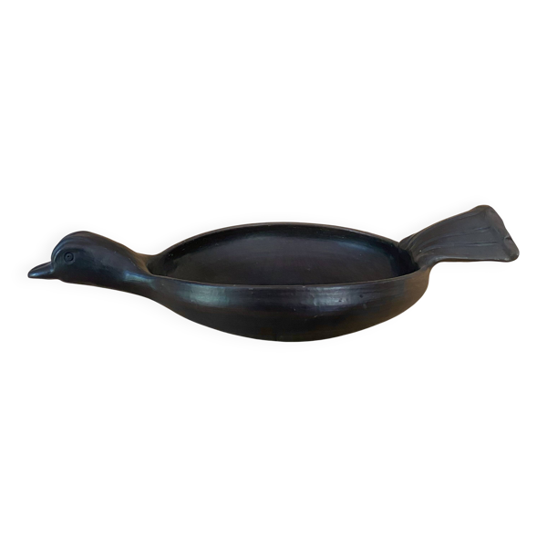 Plat zoomorphe grand format