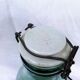 Ancienne bouteille en verre bouchon en porcelaine, 2 litres