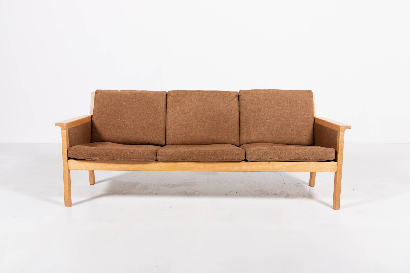 Canapé Mid-Century Hans Wegner modèle GE55 par Getama