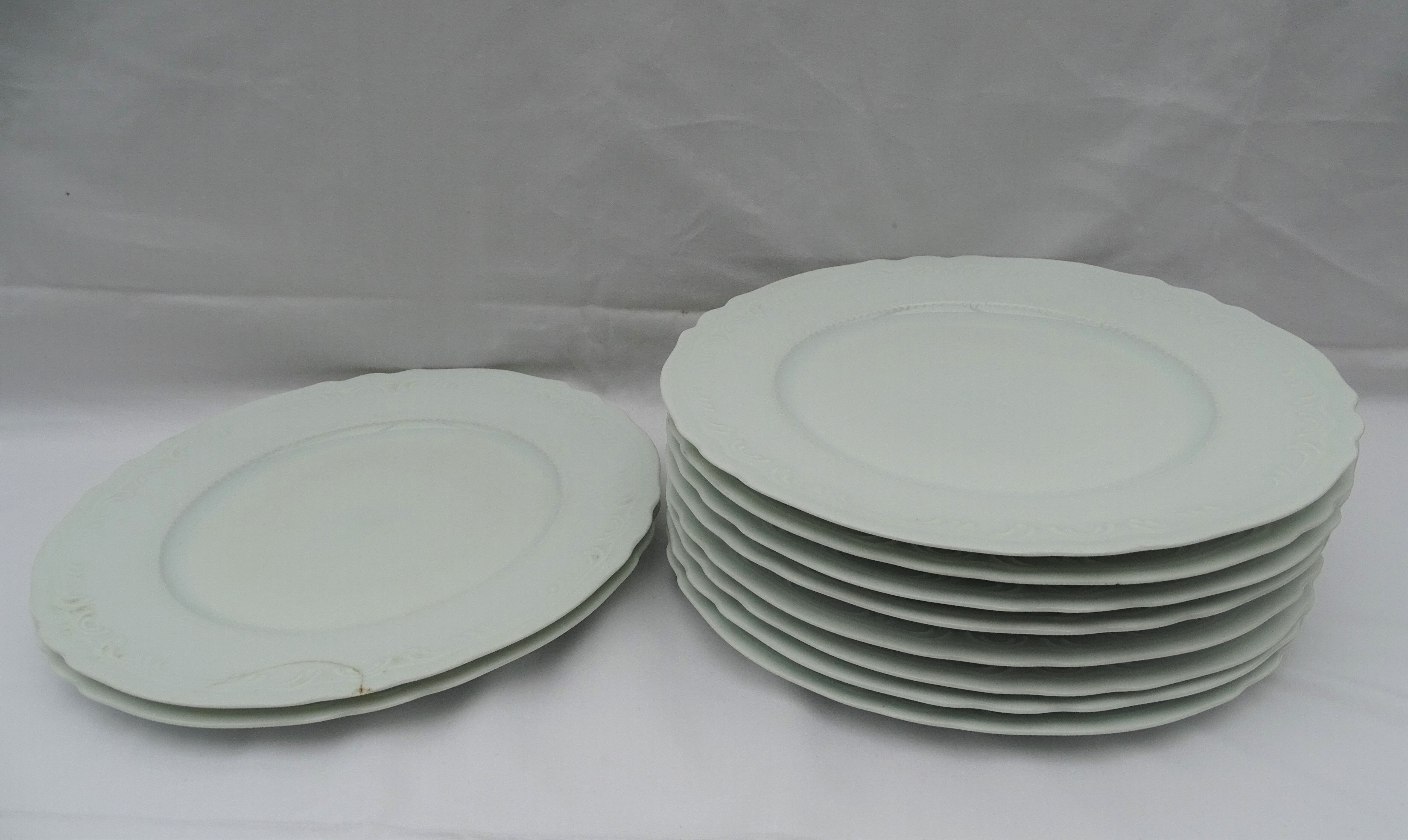Set de 10 assiettes plates blanches Limoges