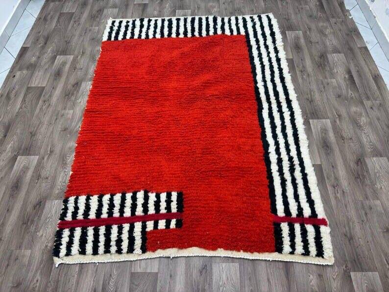 Traditional handmade Beni Ouraine rug, size 200 x 100 cm
