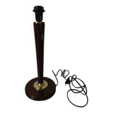 Lamp base
