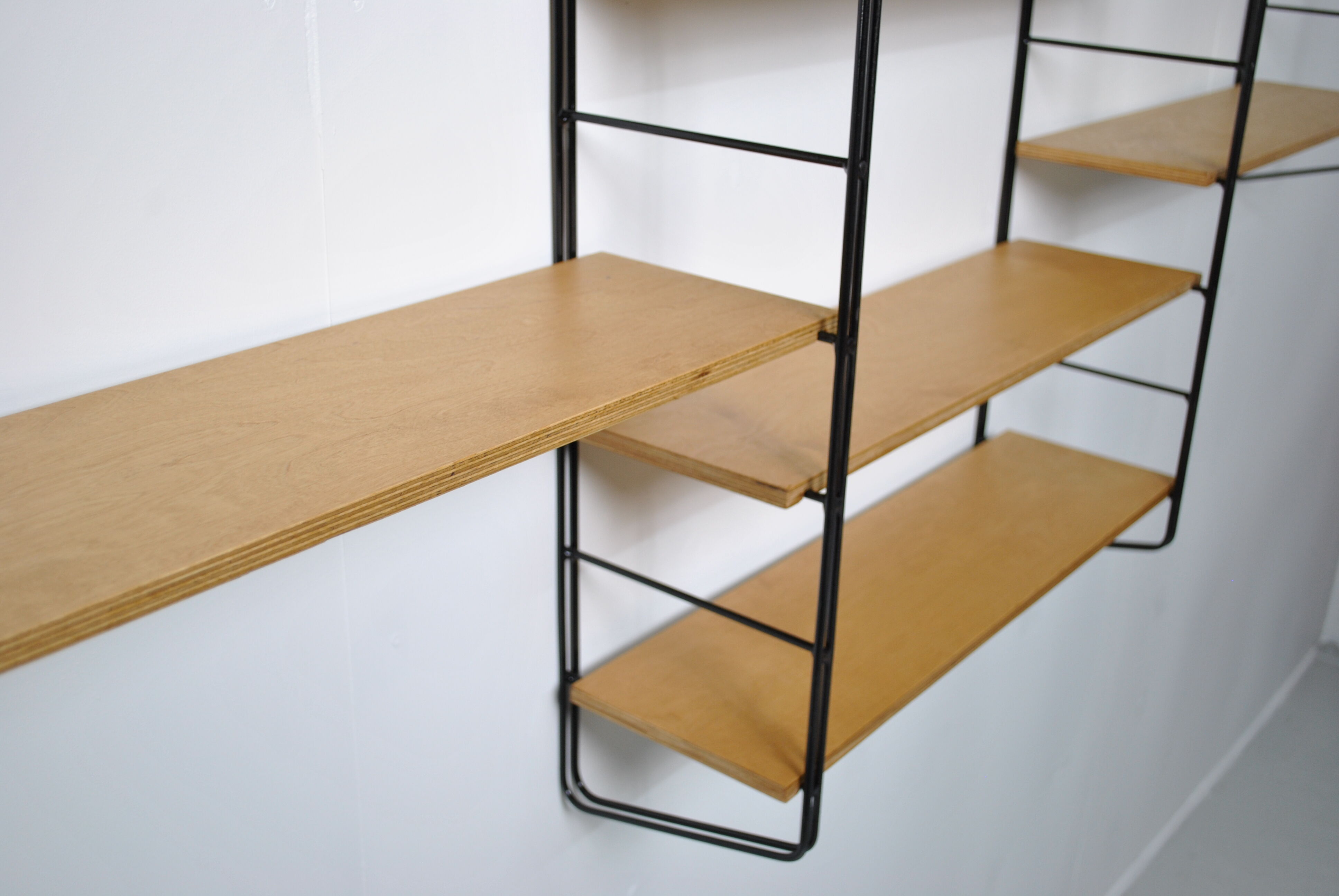 Etagère type String 1970