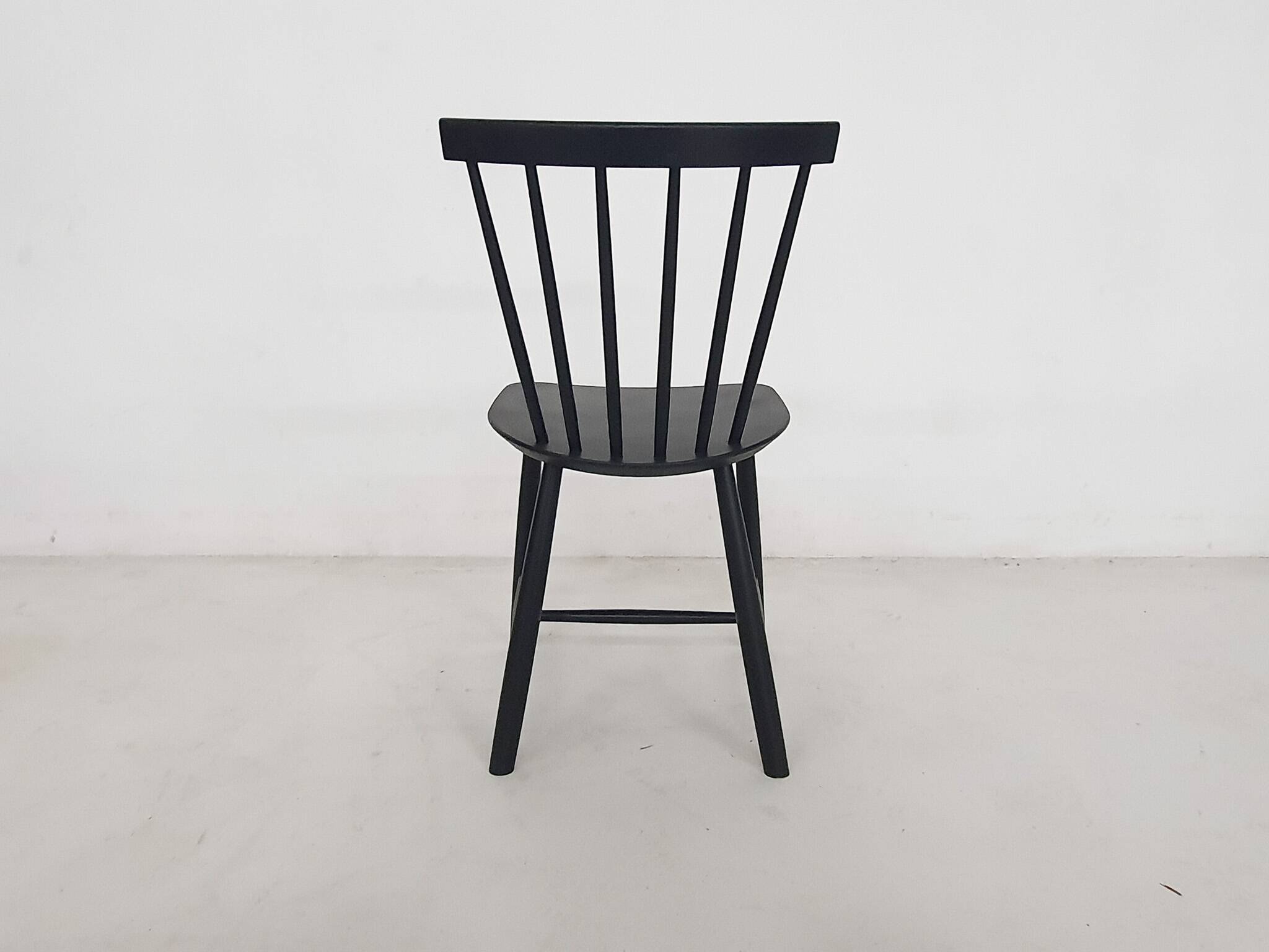 Poul M. Volther J46 spindle back chairs for FDB Mobler, Denmark, 1956