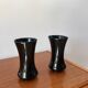 Paire de vases en opaline noire début XXème