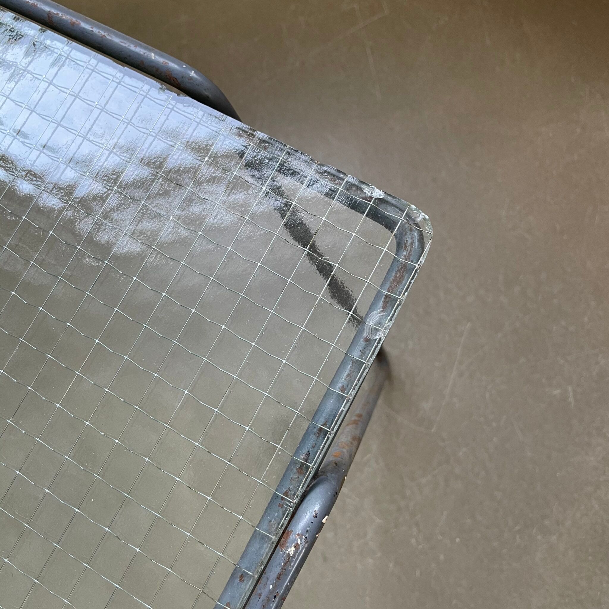 Minimalist, industrial side or coffee table, Arnold Bueno de Mesquita, 1950s