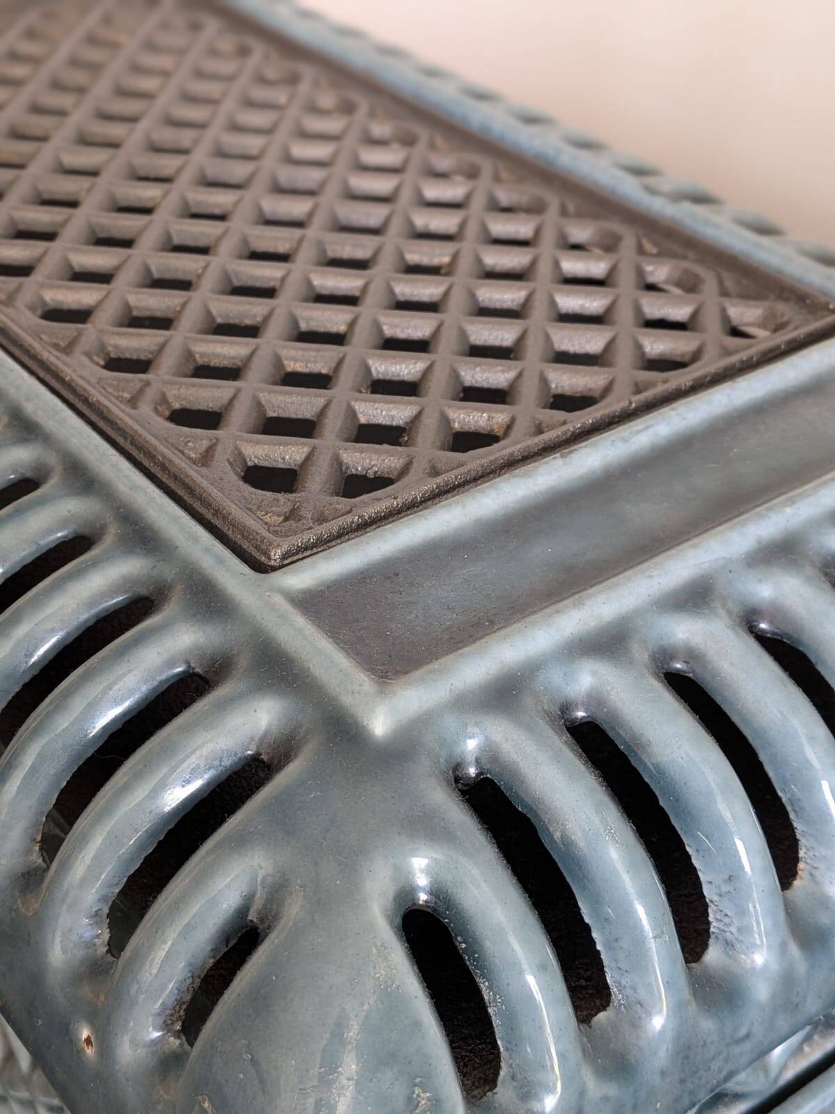 Antique enamelled cast iron stove "Faunus" – renovated