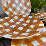 7 vintage dinner plates