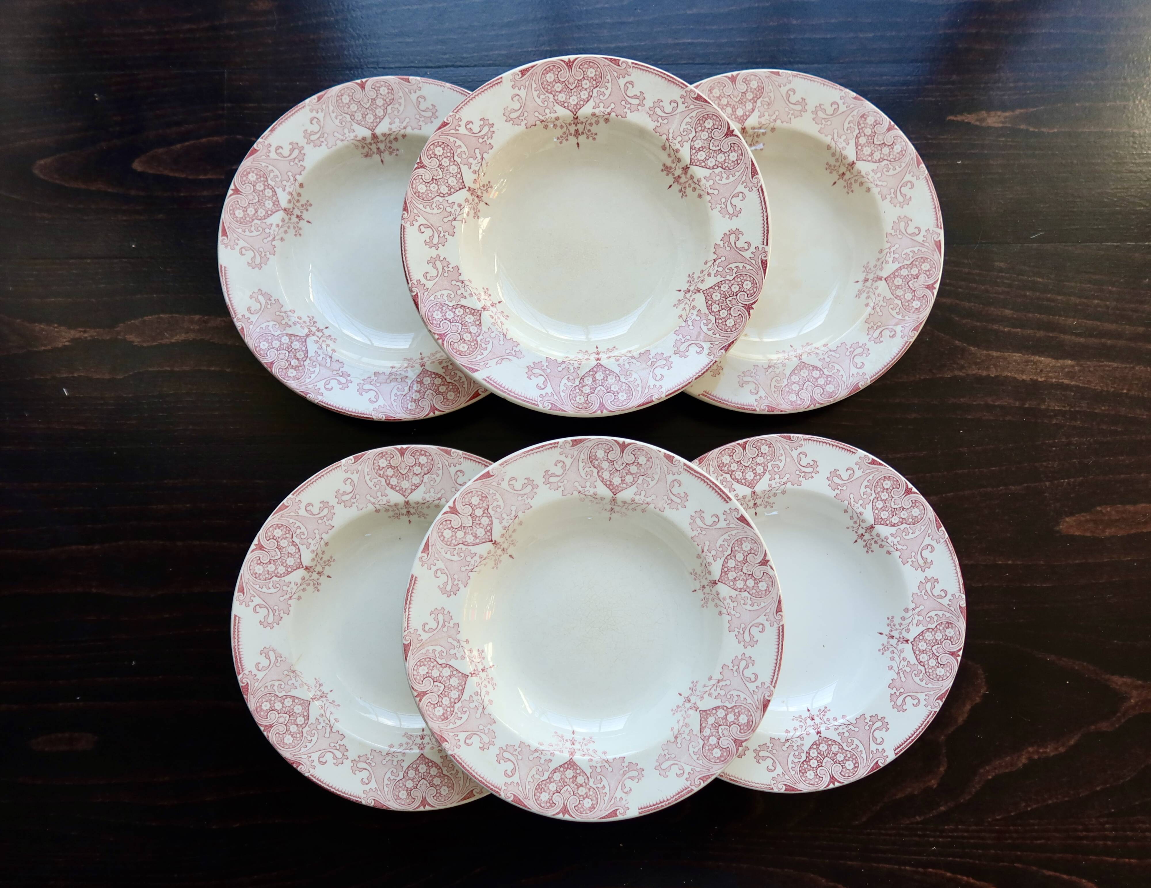 6 vintage Lunéville ironstone soup plates - “Mauresque” red