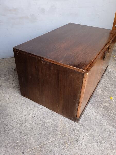 Vintage low sideboard chest of drawers TV design 1960/70s