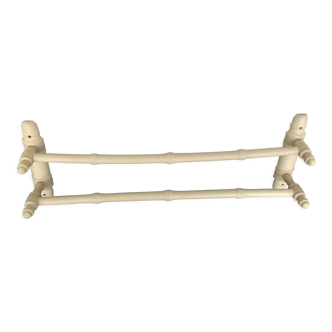 Vintage wooden towel rack bamboo style