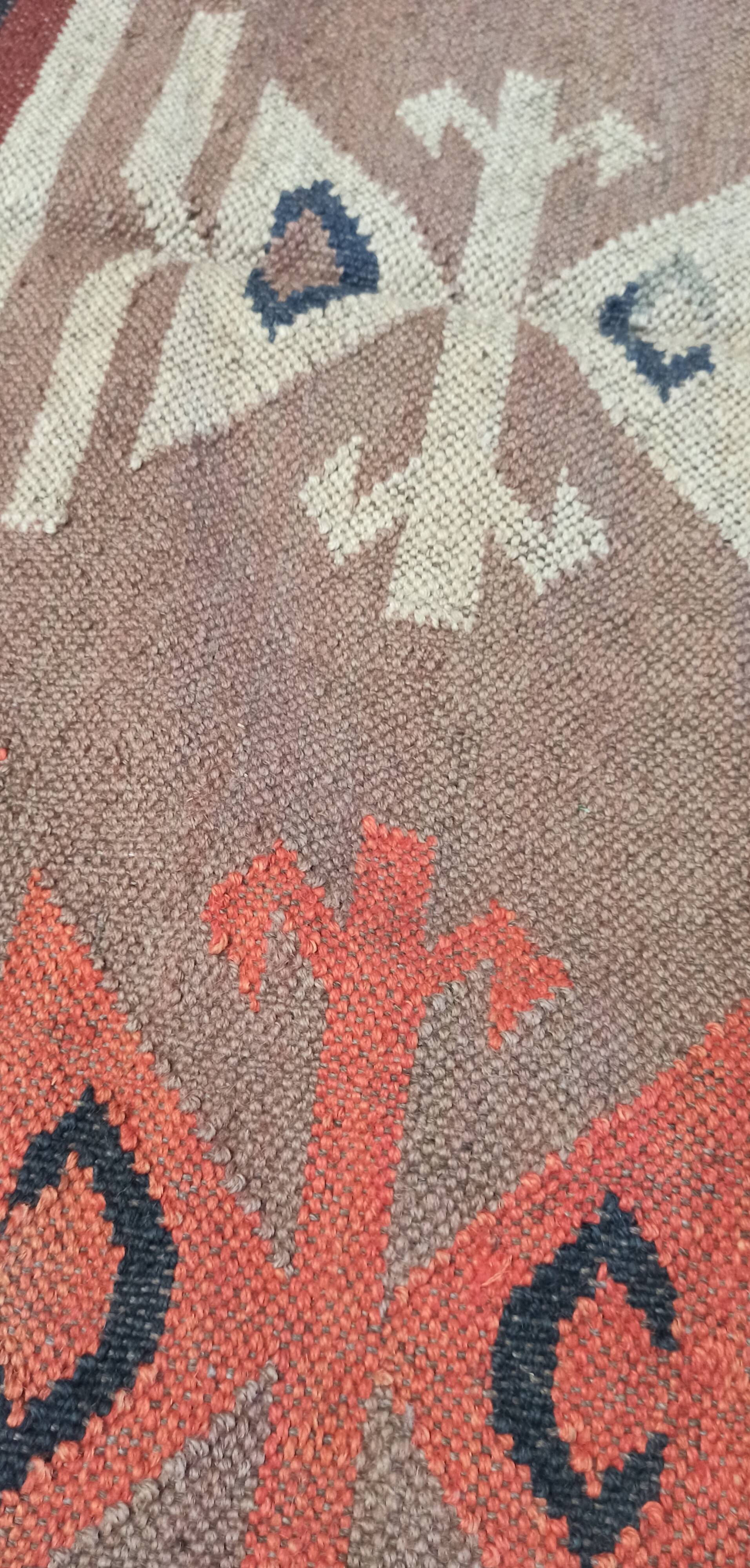 Kilim rug in jute and cotton. 125cm x 195cm