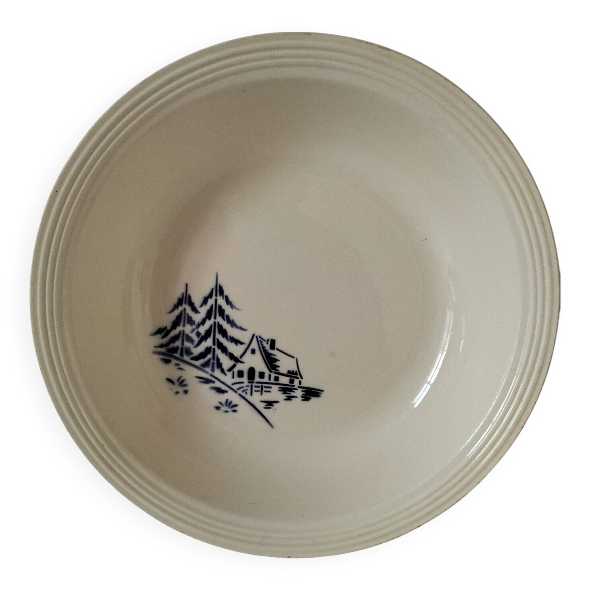 Large Moulin des Loups St Amand Frédéric model dish