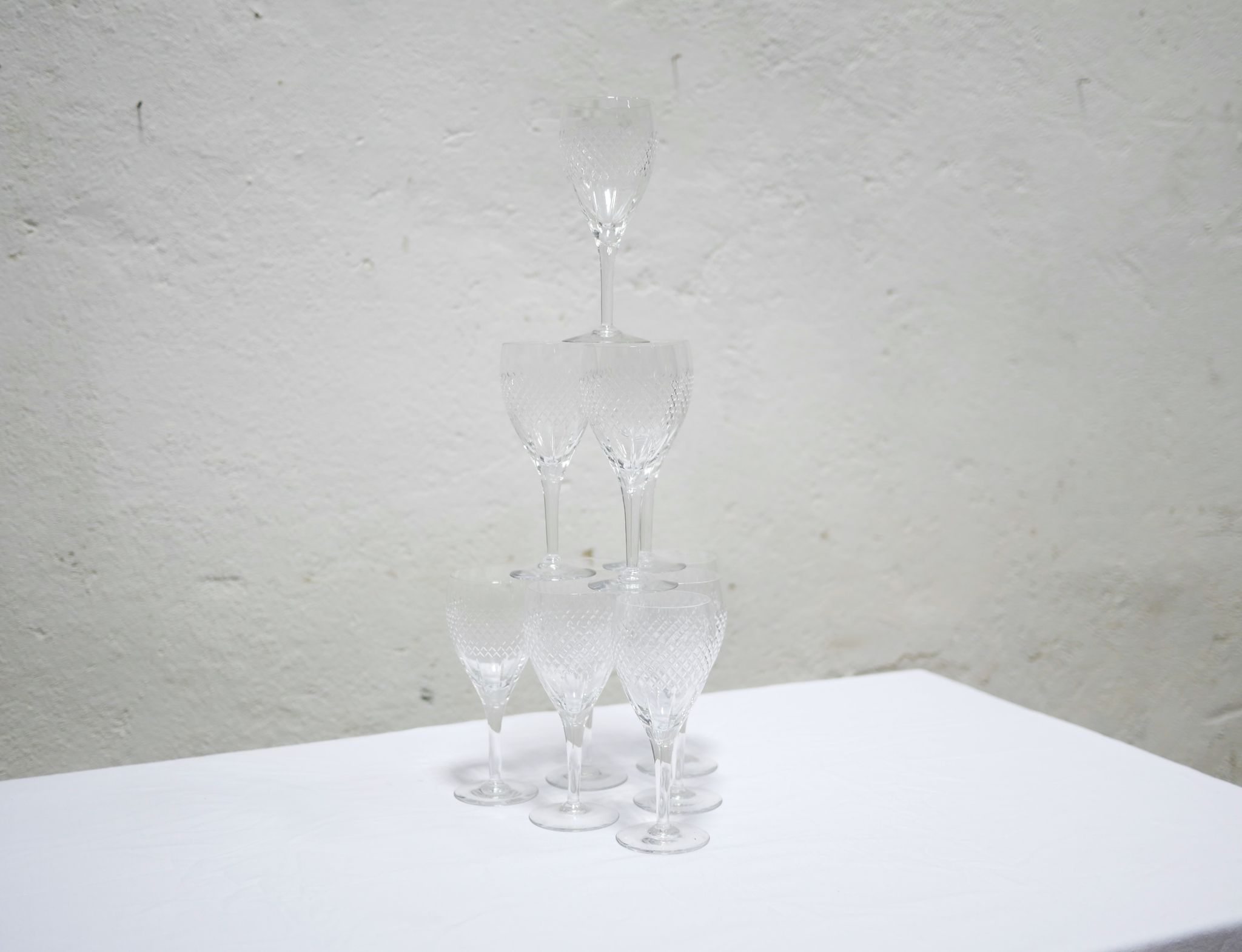 Series of 10 vintage crystal water glasses