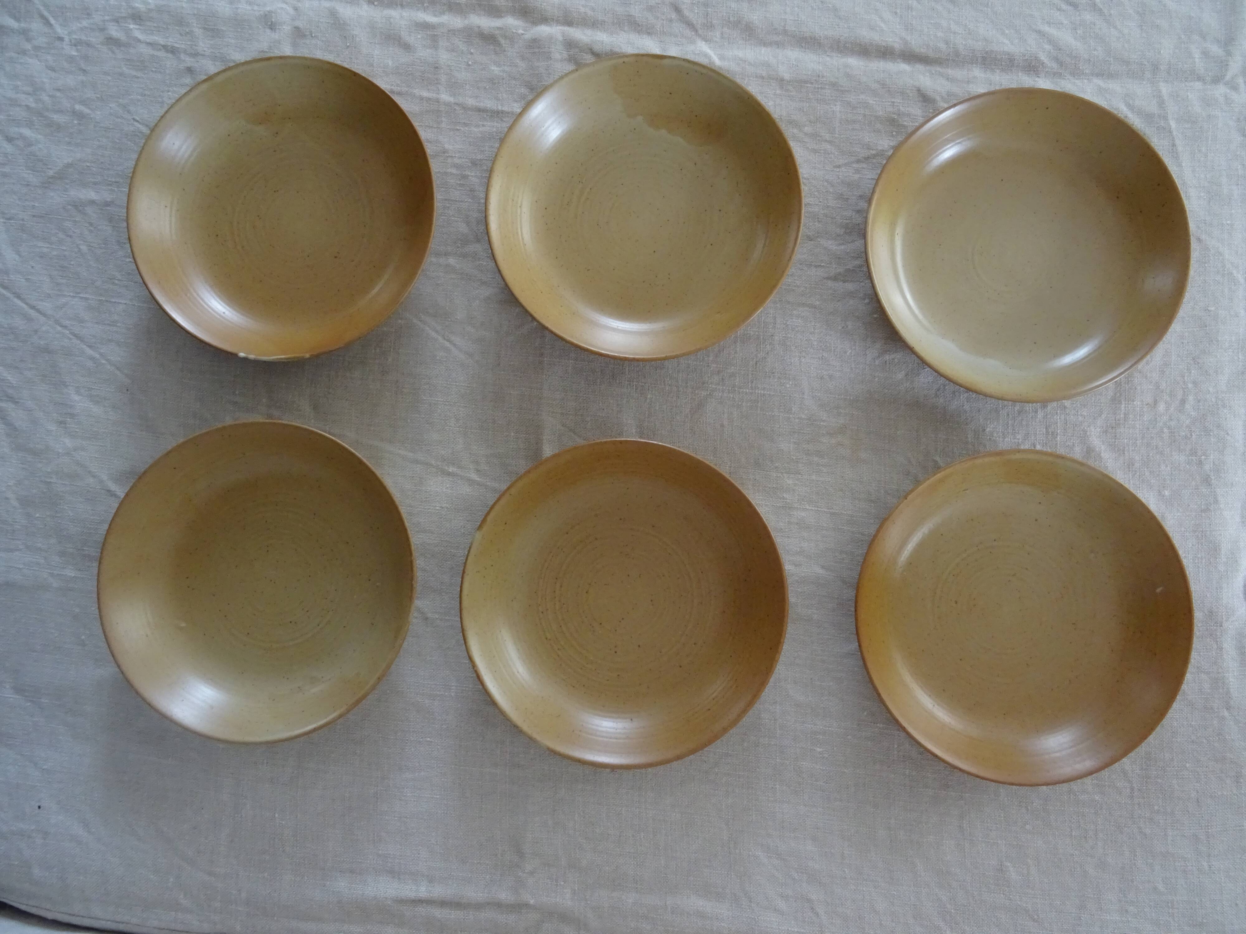 6 hollow plates cap Grès Village CNP France