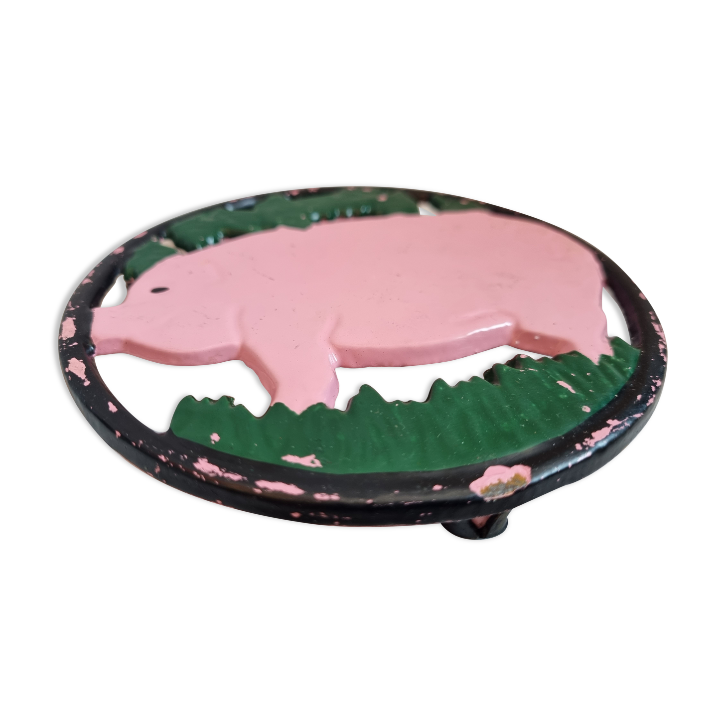 Cast iron underside, pink pig