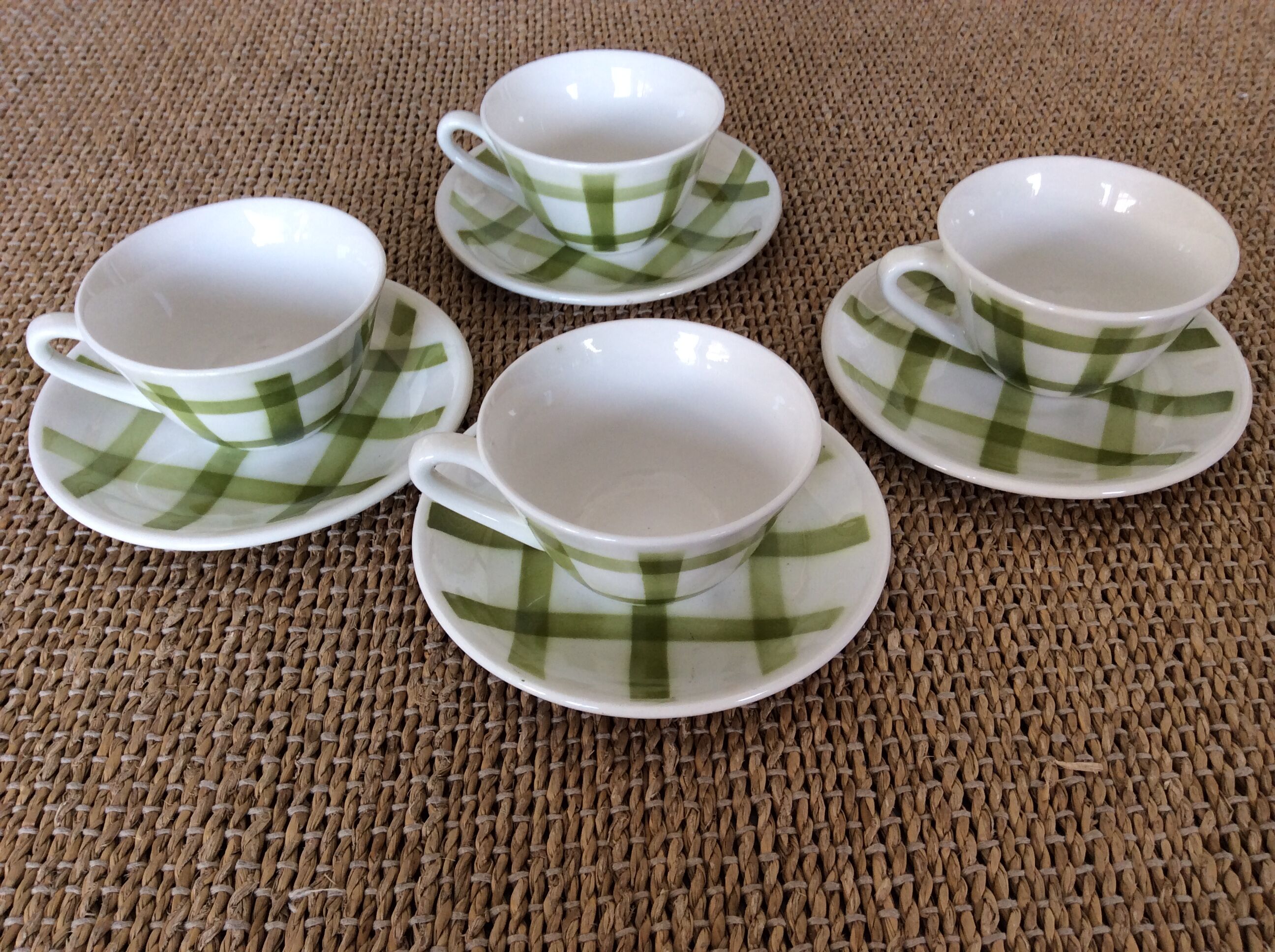 4 Vichy coffee cups