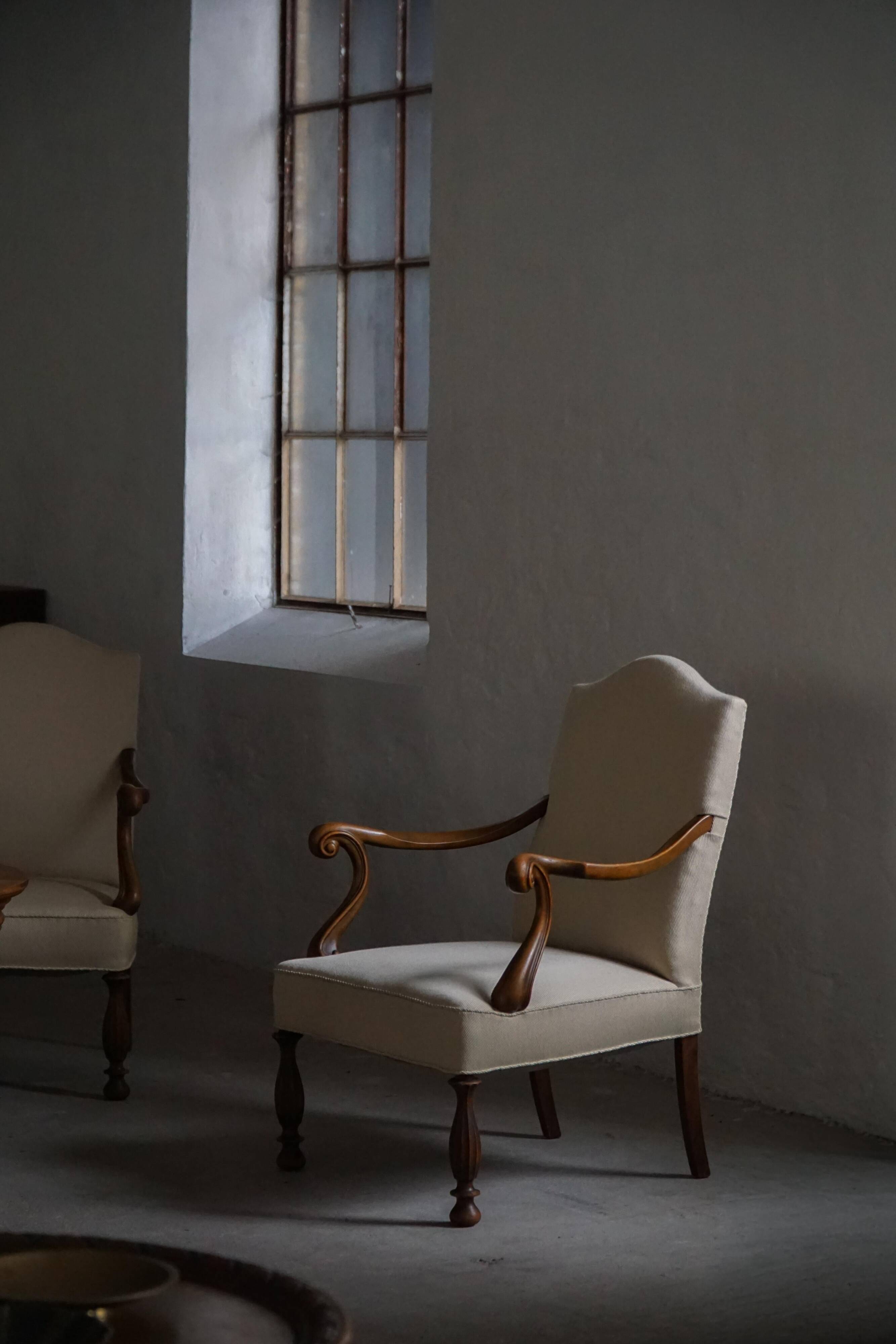 Pair of Art Nouveau armchairs, Danish cabinetry, early 20th century.