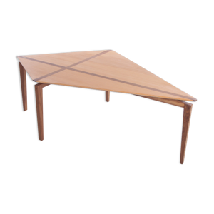 Designer Carp Table Basse par Stefan