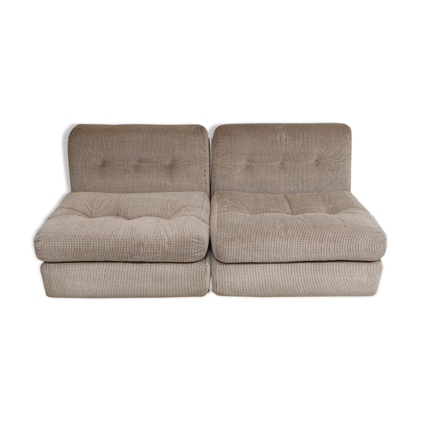 2 Amanta sofas by Mario Bellini for C&b Italia