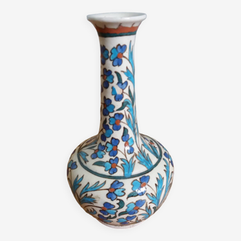 Soliflore vase painted decor Iznik Türkiye