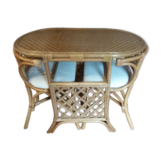 Table and chairs rattan