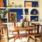 English oval table