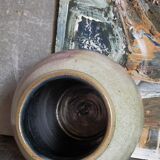 Ball vase in enamel sandstone cracked inside Indigo