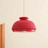 Red opaline suspension