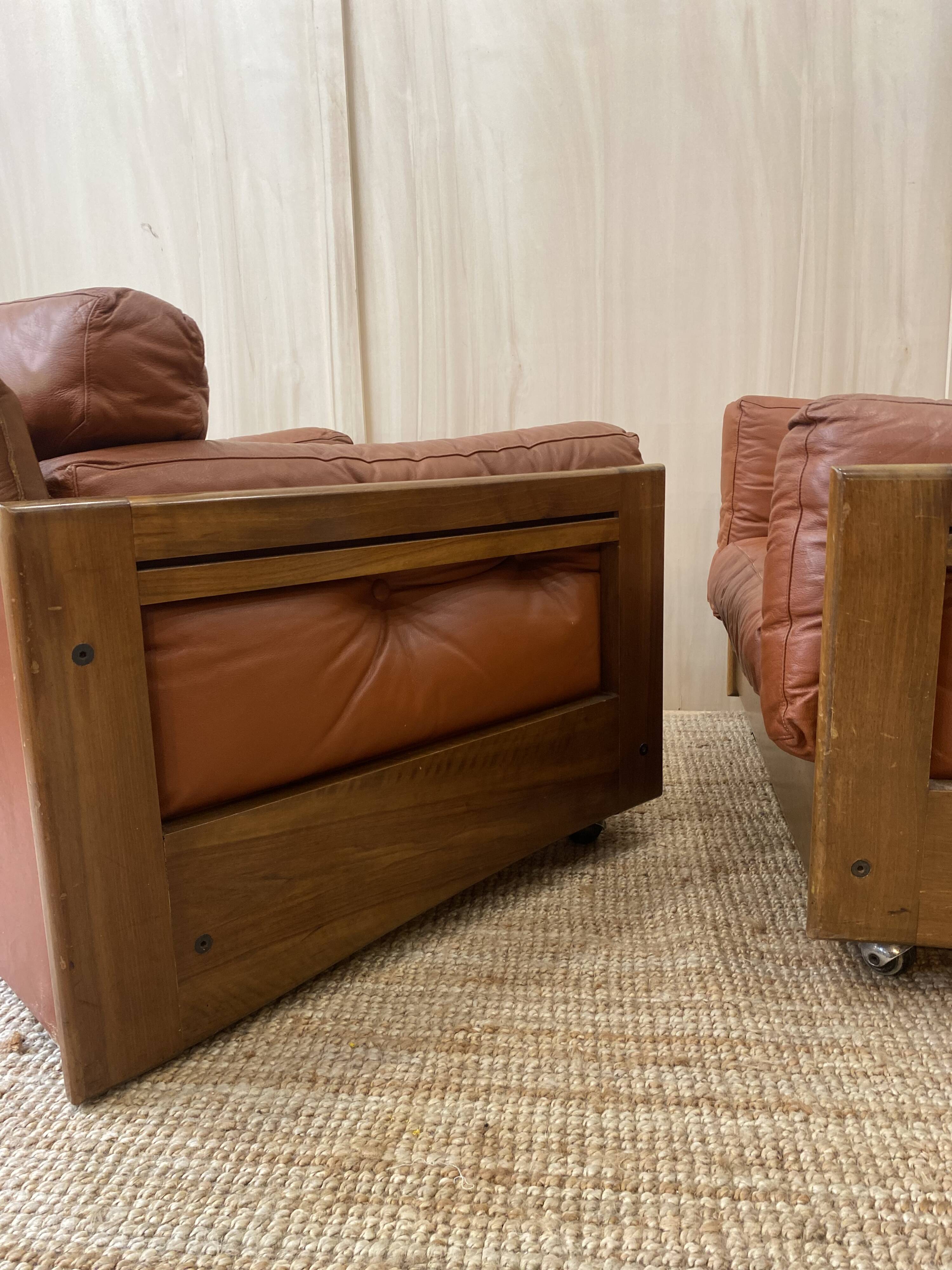 Pair of Cognac Leather Club Armchairs & Wood - Italian Design - 1970s