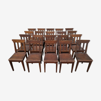 Ensemble lot de 20 chaises en bois de bistrot