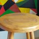 Tabouret de bar en bois blond massif vintage