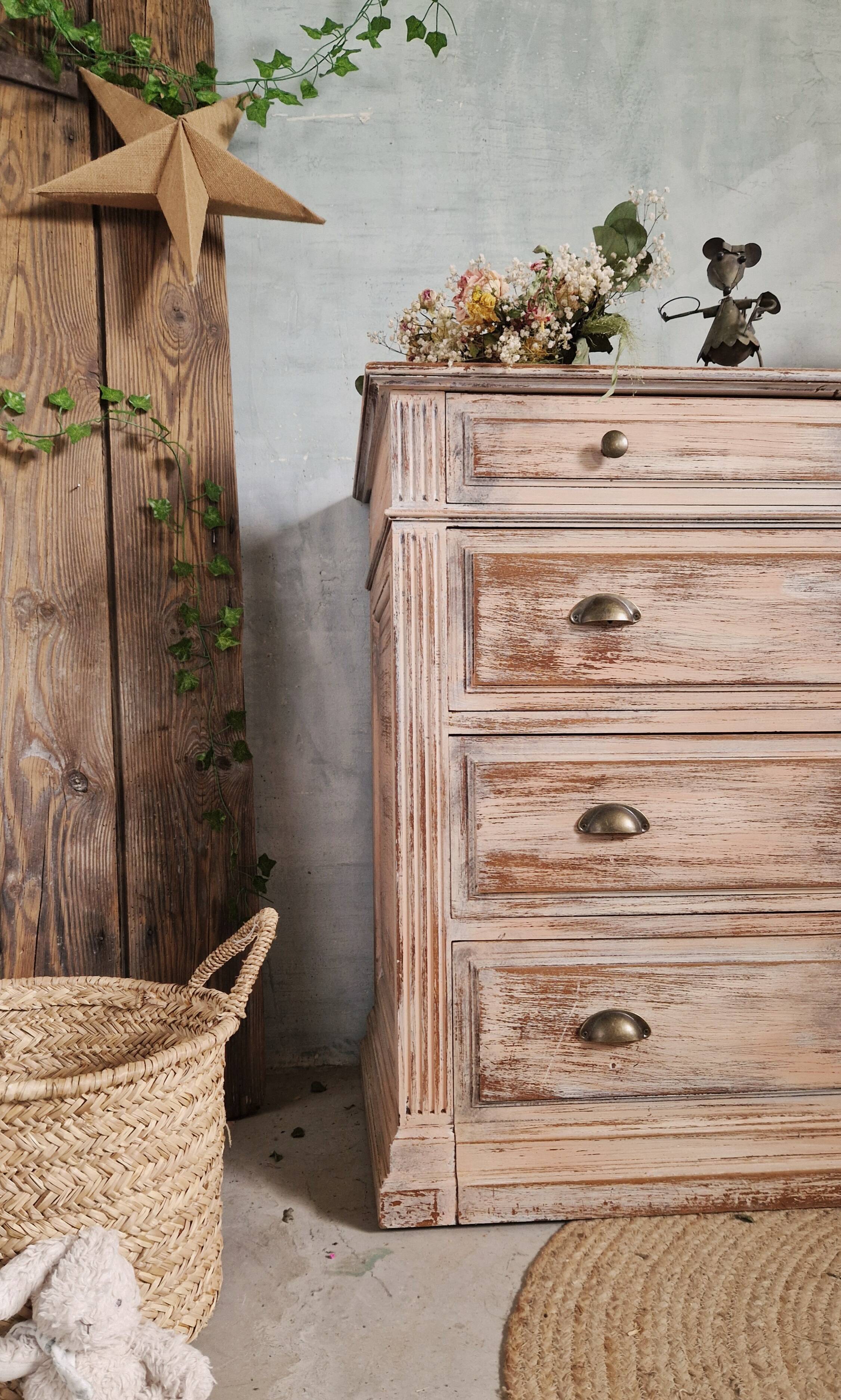Jolie commode ancienne