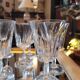 12 verres à pied facettés – années 7012 verres à pied facettés – année