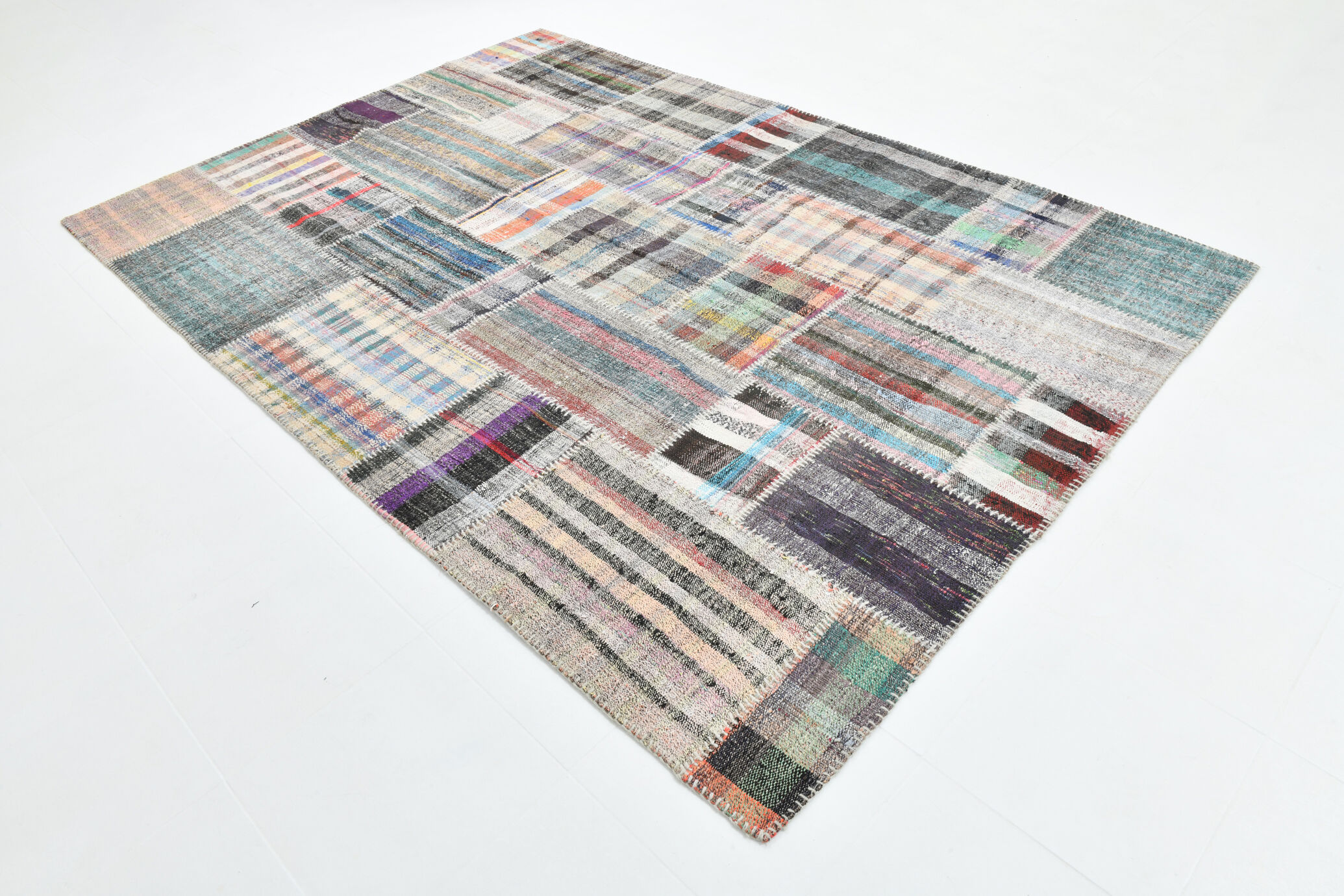 Flatweave ethnic kilim rug 212x302