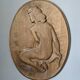 Bas-relief ovale ancien "Nu féminin"