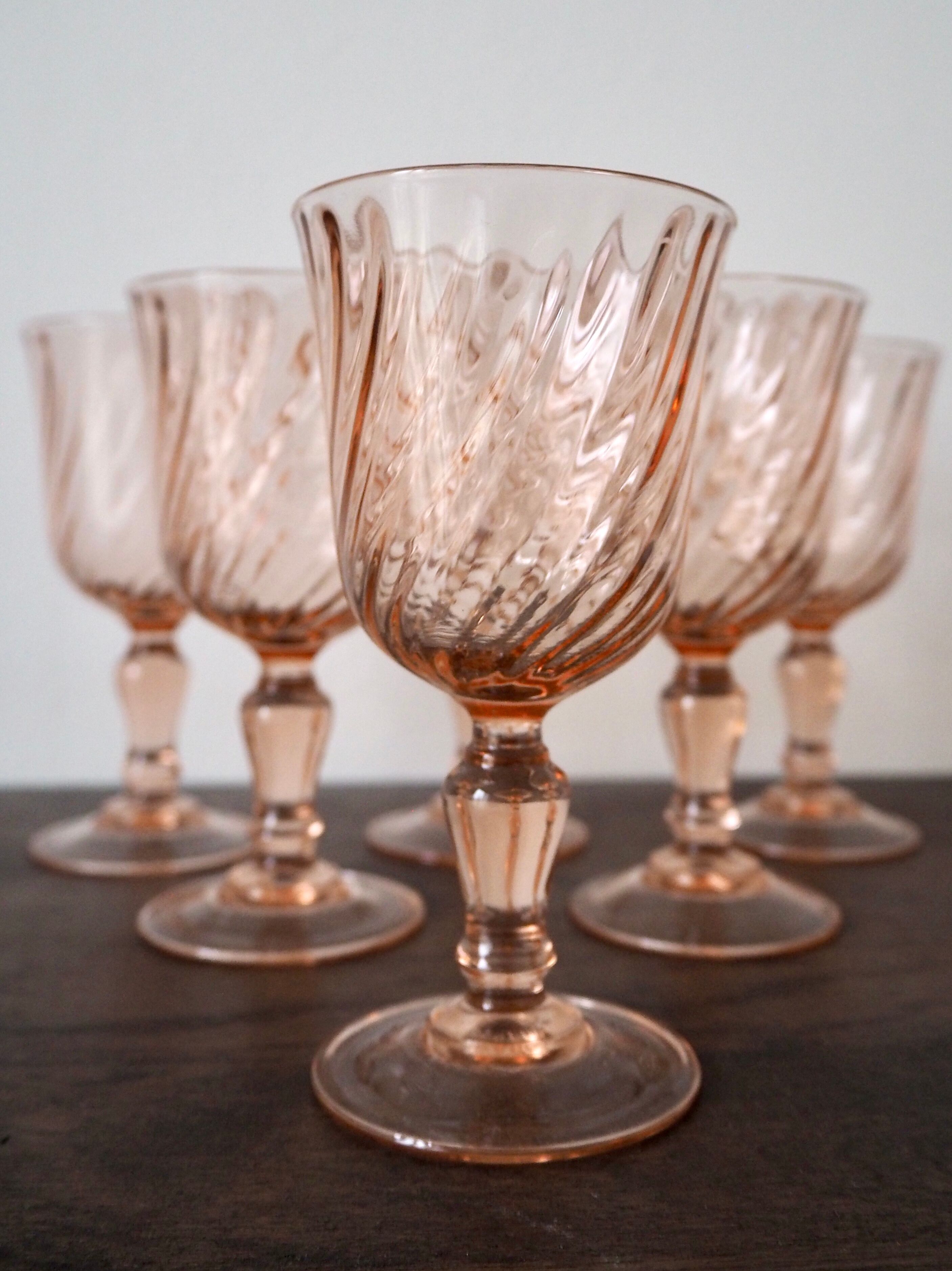 Set of 6 Rosaline stemmed glasses