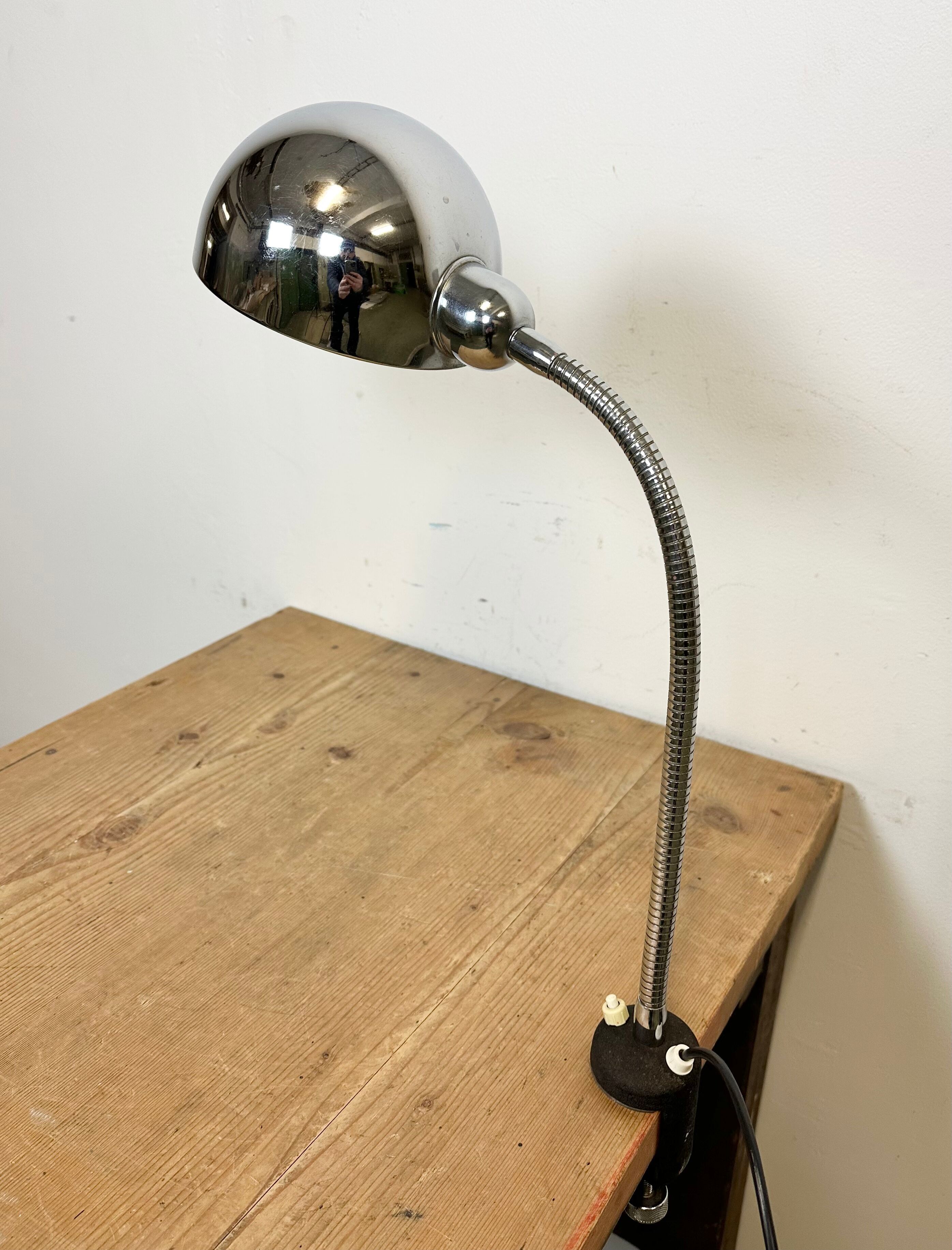 Vintage Chrome Italian Gooseneck Table Lamp, 1960s