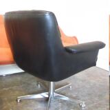Airborne swivel armchair, 1970