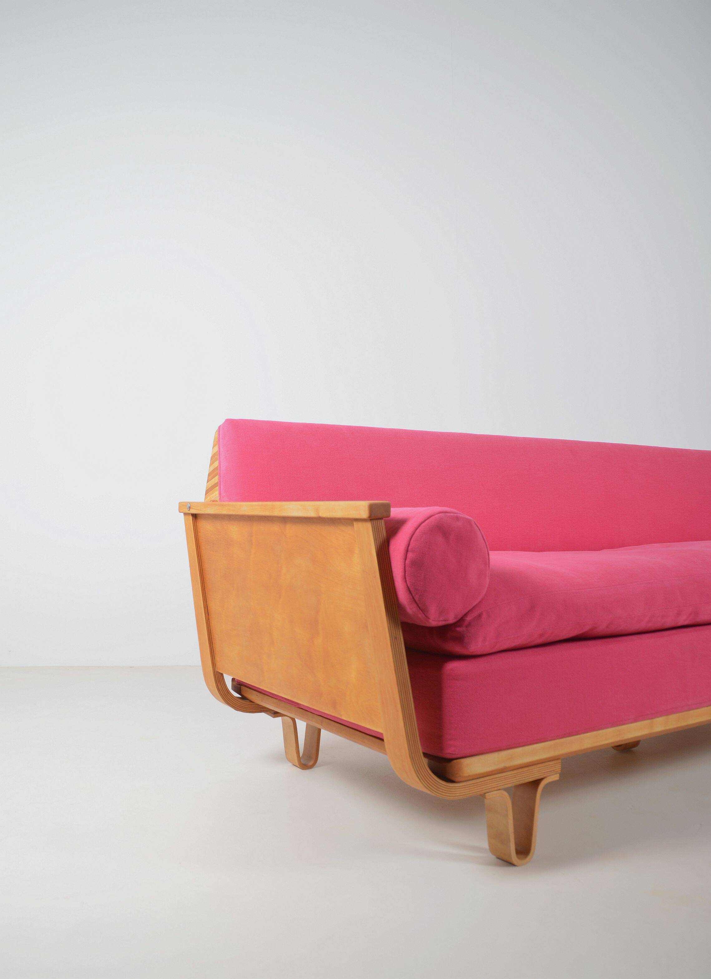 Daybed MB01 designed by Cees Braakman for Pastoe, 1950s