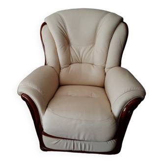 Lounge armchair