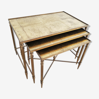 Pull out table  in brass