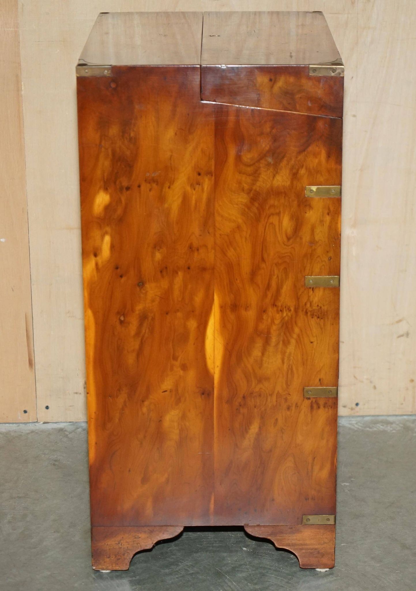Military desk Harrods in Burr Yew wood with leather, country style.